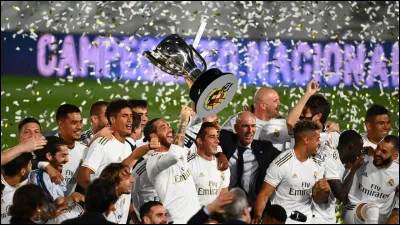 En quelle année le Real Madrid a-t-il remporté le championnat dEspagne pour la première fois de son histoire, une compétition créée en 1929 ?