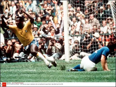Sport : Combien de fois Pelé a-t-il remporté la Coupe du monde de football avec le Brésil ?