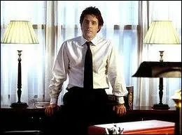 Quelle est la profession du frre d'Emma Thompson, David, que joue le smillant Hugh Grant ?