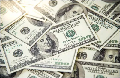 En 17 lettres : multimilliardaire. Selon Forbes, il y a début mars 2025 quinze personnes dont la fortune dépasse 100 milliards de dollars. Combien y en avait-il en 2015 ?