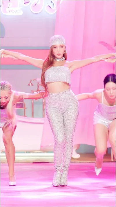 As-tu un modèle ? Et, selon toi, est-ce nécessaire d'en avoir un ?