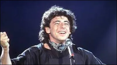 À quelle chanson appartiennent ces paroles : "Mais j'trouve pas d'refrain à notre histoire/ Tous les mots qui m'viennent sont dérisoires" ?