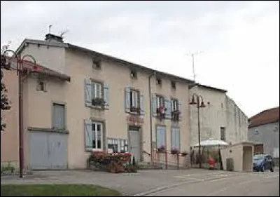 Nous terminons cette balade en Lorraine, à Vroville. Village de l'aire d'attraction Mirecurtienne, sur les bords du Madon, il se situe dans le département ...