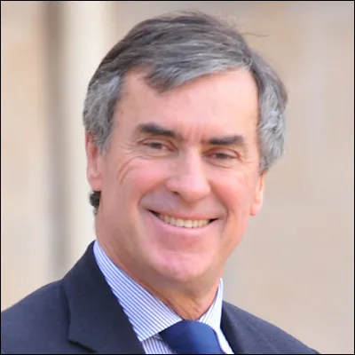 Qui est cet ancien ministre qui, en 2013, a menti en niant avoir un compte caché en Suisse ?