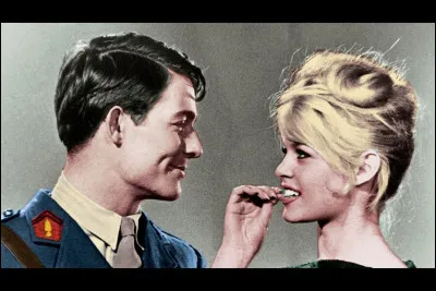 Comment Christian-Jaque avait-il titr&eacute; son film dans lequel jouait la superbe Brigitte Bardot ?