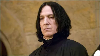 C'est la même question ! Qui a joué Severus Rogue ?
