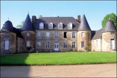 Nous partons maintenant visiter le ch&acirc;teau de Parigny. Ancienne commune Manchote, elle se situe en r&eacute;gion ...