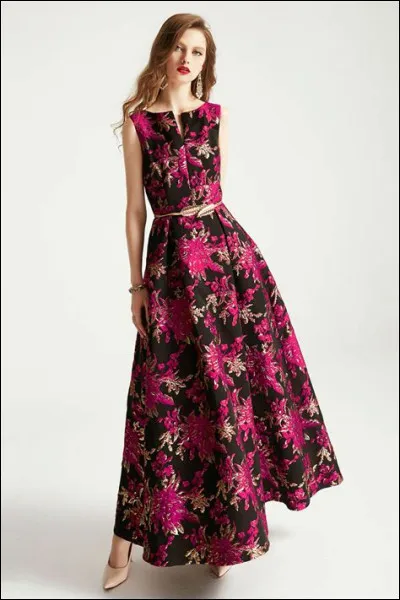 Veux-tu que ta robe ait une ceinture ?