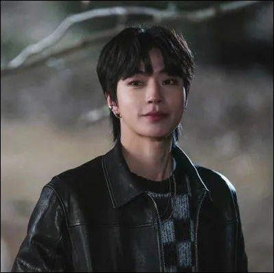 Avec quel véhicule Han Seo-Jun se déplace-t-il ?