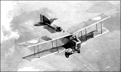 Quel est cet avion performant fabriqué pour l'armée française à partir de 1917 ?