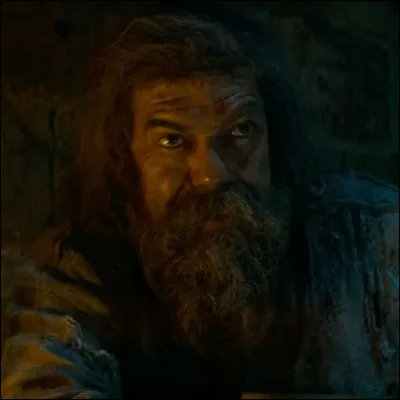 Il y rencontre quelqu'un, un vieil homme polyglotte, c'est...