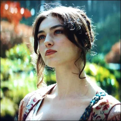 Plus tard, il se fait passer pour le comte de Monte-Cristo, auprès d'une jeune femme :