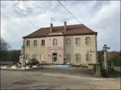 Village de Bourgogne-Franche-Comté, dans l'arrondissement de Dole, Gatez se situe dans le département ...