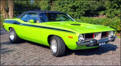 Quel est le nom de ce modèle produit par Plymouth de 1964 à 1974 ?