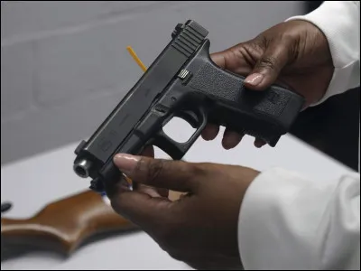 Quelle arme préfères-tu ?