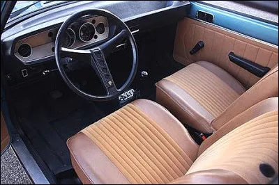 Cette auto plus modeste est une ...