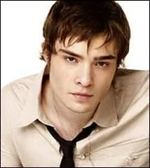 Ed Westwick incarne Chuck Bass. Il a jou dans la suite directe de Donnie Darko, qui se focalise cette fois-ci sur la petite soeur de ce dernier, qui s'appelle :