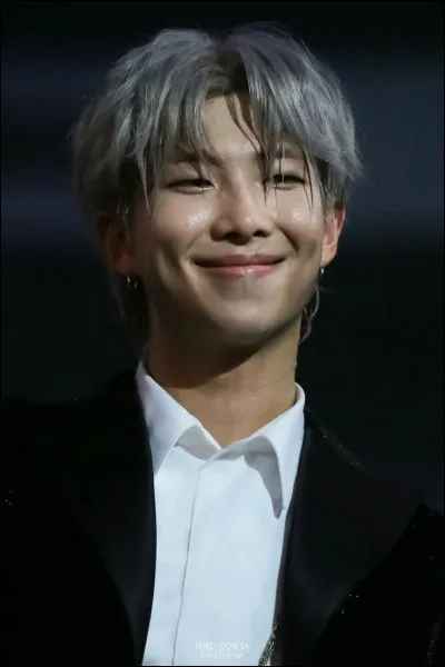 Quel âge a-t-il en avril 2025 ?