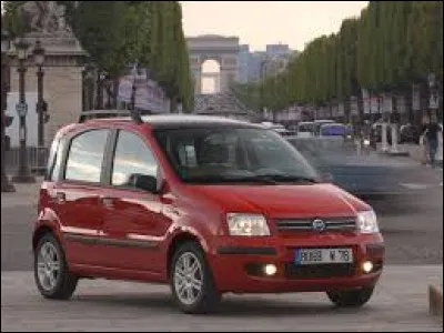 Quel est le nom de cette voiture ?
