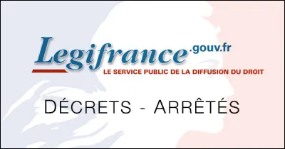Qui a la compétence pour édicter des décrets ou des arrêtés, qui sont les principales normes du bloc réglementaire ?