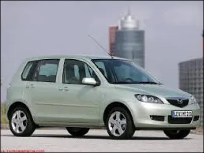 Quel est le nom de cette voiture ?