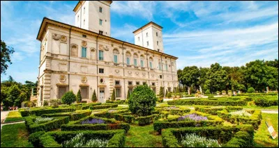 Quel est ce superbe musée installé dans un palais sur les hauteurs de Rome ?