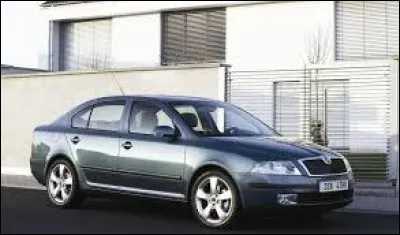 Connaissez-vous le nom de cette voiture ?