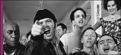 ► Film N°11 : "Vol au-dessus d'un nid de ____"