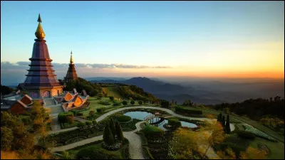 Complétez : Mon point culminant est