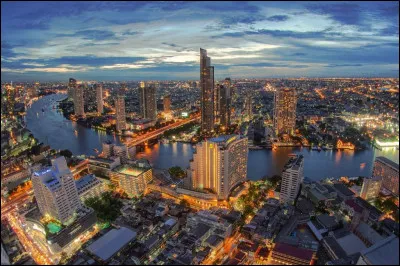 Complétez : Ma capitale est