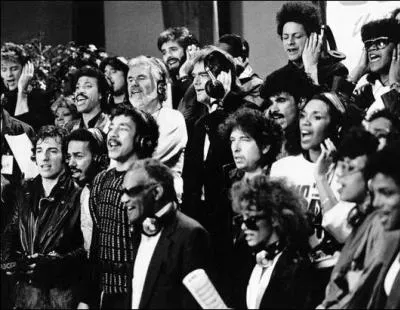 Avec quel clbre chanteur, Michael Jackson a-t-il cocrit 'We Are The World' en 1985 ?