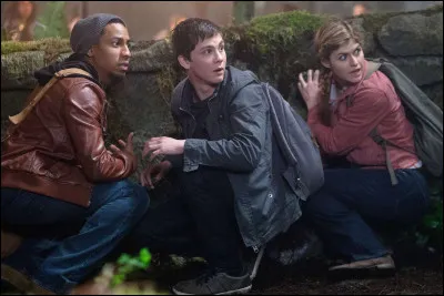 Pourquoi Clarisse protège et apprécie-t-elle Silena Beauregard ?