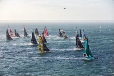 Le départ de la course autour du monde le Vendée Globe se fait aux Sables d'Olonne.