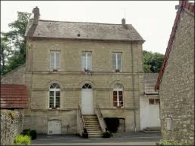 Nous sommes de retour dans le Vexin français, à Montagny-en-Vexin. Village des Hauts-de-France, il se situe dans le département ...