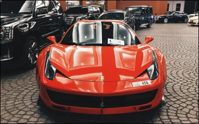 Et enfin, laquelle de ces voitures est une voiture de luxe ?