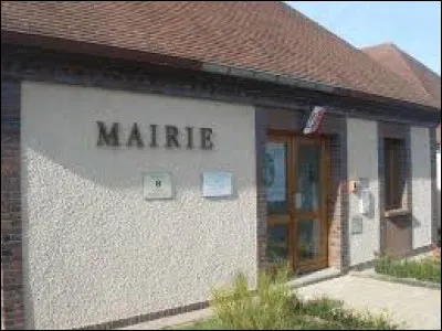Village du Grand-Est, dans l'aire d'attraction Troyenne, Rouilly-Sacey se situe dans le d&eacute;partement ...