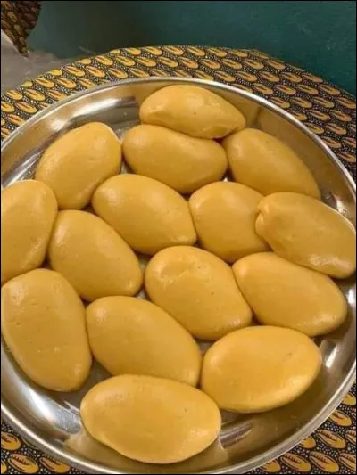 En Côte dIvoire, le foutou compose les pains du même nom. De quoi sagit-il ?