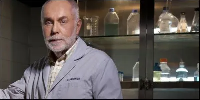 On apprend que le légiste Albert Robbins est un descendant de Buffalo Bill.