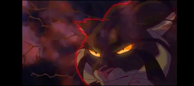 Qui a tué Étoile de Feu durant la bataille contre la Forêt Sombre ?