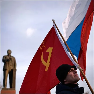 Comment sappelle la révolution qui a conduit à la fin du régime soviétique en Europe de lEst ?