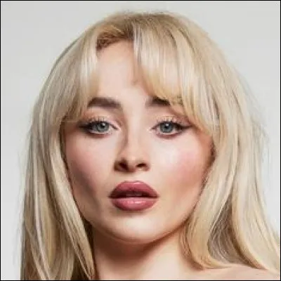 Comment se nomme cette chanteuse ?