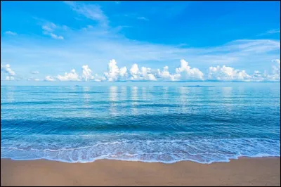 "La Mer" de Charles Trenet : Est-ce une chanson des années 70 ?