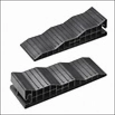 La Jacquerie, révolte des paysans, de 1358, a détruit une partie du château. Qui en était le chef ?