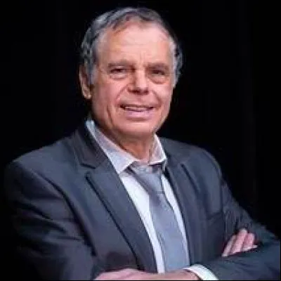 (1979- ), humoriste en duo avec Hugues Duquesne (Les Lascars Gays).