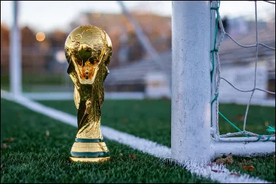 En quelle année la Coupe du monde de football a-t-elle été créée ?