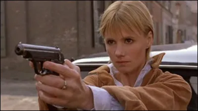 Pour "La Femme flic", Boisset dirige...