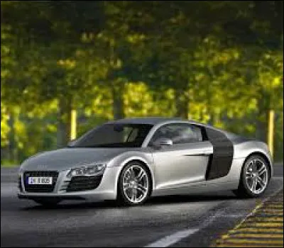Quel est le nom de cette voiture ?