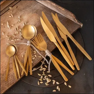 Avec quels légumes prépare-t-on la soupe champenoise ?