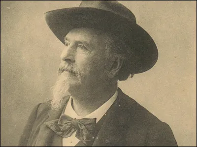 Seize Français ont obtenu le prix Nobel de littérature. Deux d'entre eux ont été récompensés pour des ouvrages écrits dans une autre langue. Quelles sont les deux langues concernées ?