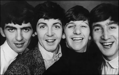 Quel est le titre de leur premier album ?